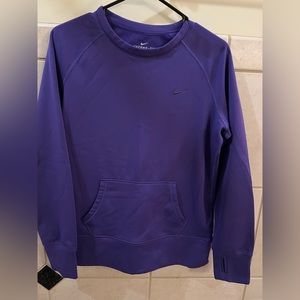 Nike therma fit sweatshirt Purple. Size L